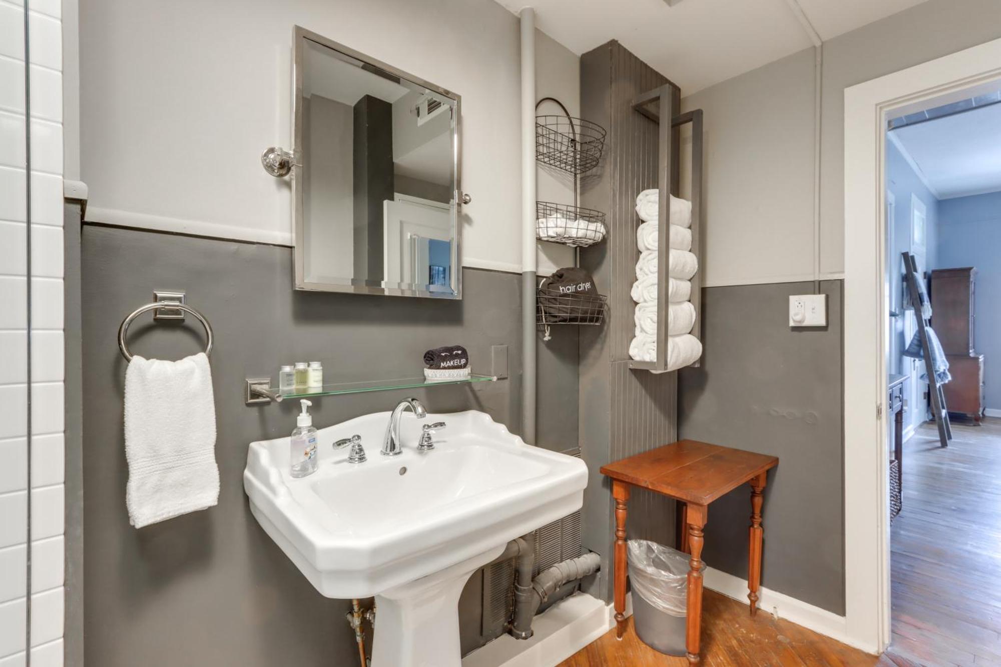 Cozy Eureka Springs Cottage, Walk To Dtwn! Ngoại thất bức ảnh